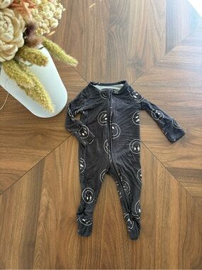 Brixton Phoenix zippered footie